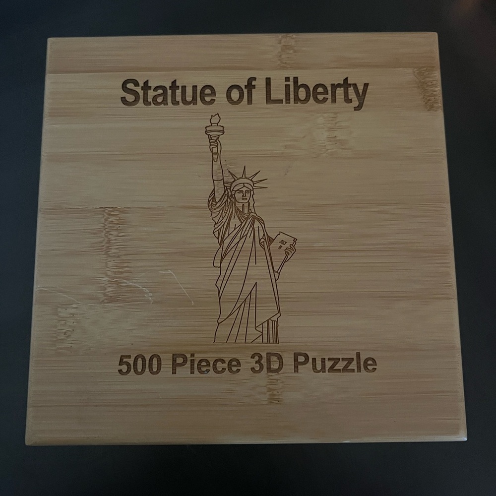 Statue of Liberty 500 Piece 3D Puzzle - Brown